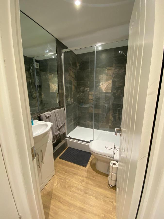 Arragon Short-Stay Apartments Waterlooville Bagian luar foto