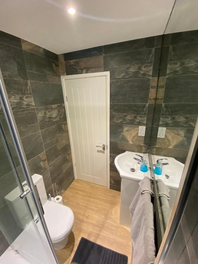Arragon Short-Stay Apartments Waterlooville Bagian luar foto