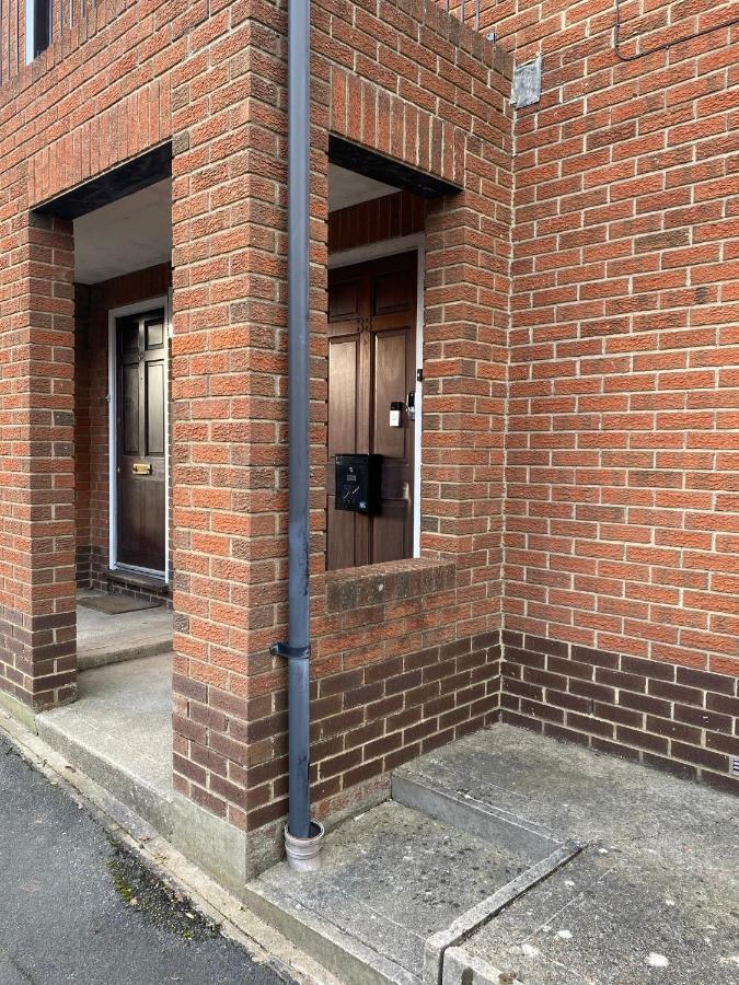 Arragon Short-Stay Apartments Waterlooville Bagian luar foto