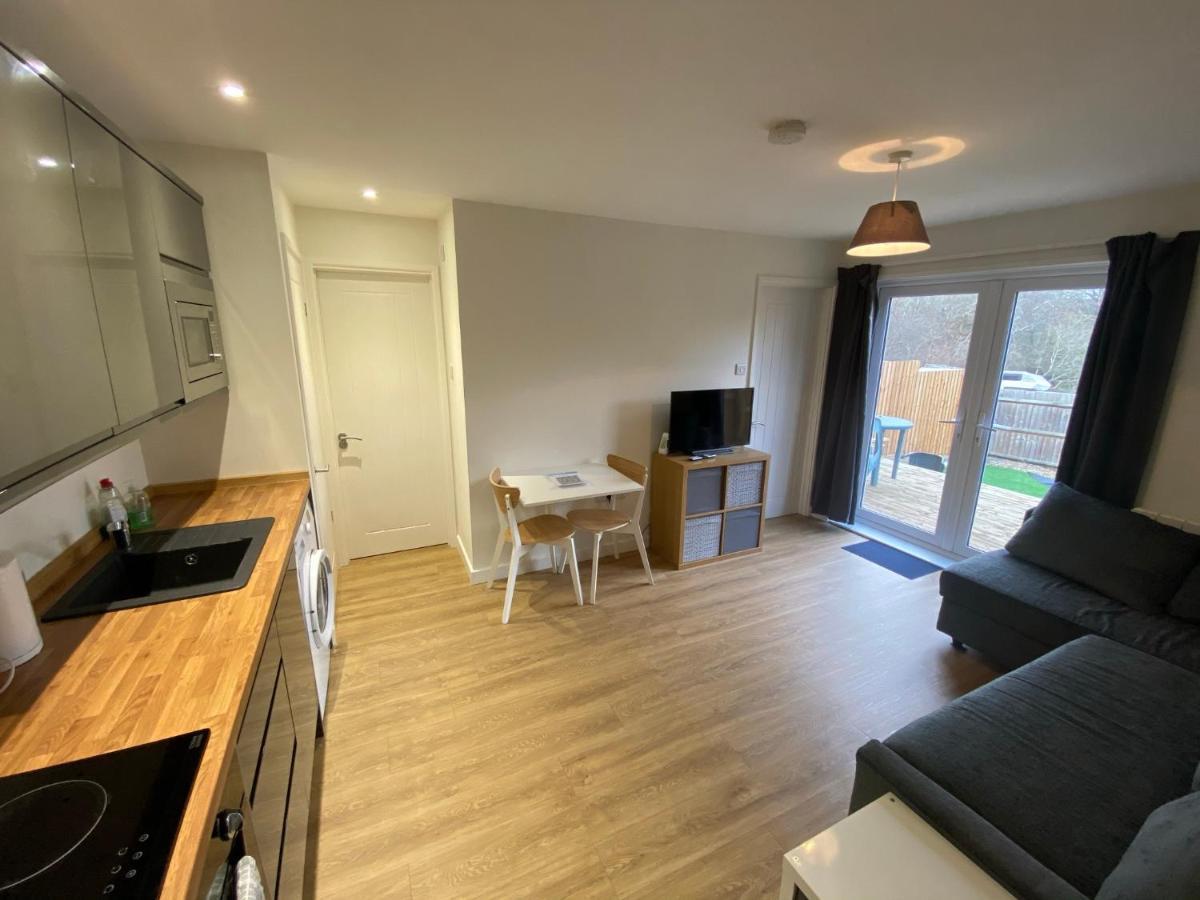 Arragon Short-Stay Apartments Waterlooville Bagian luar foto