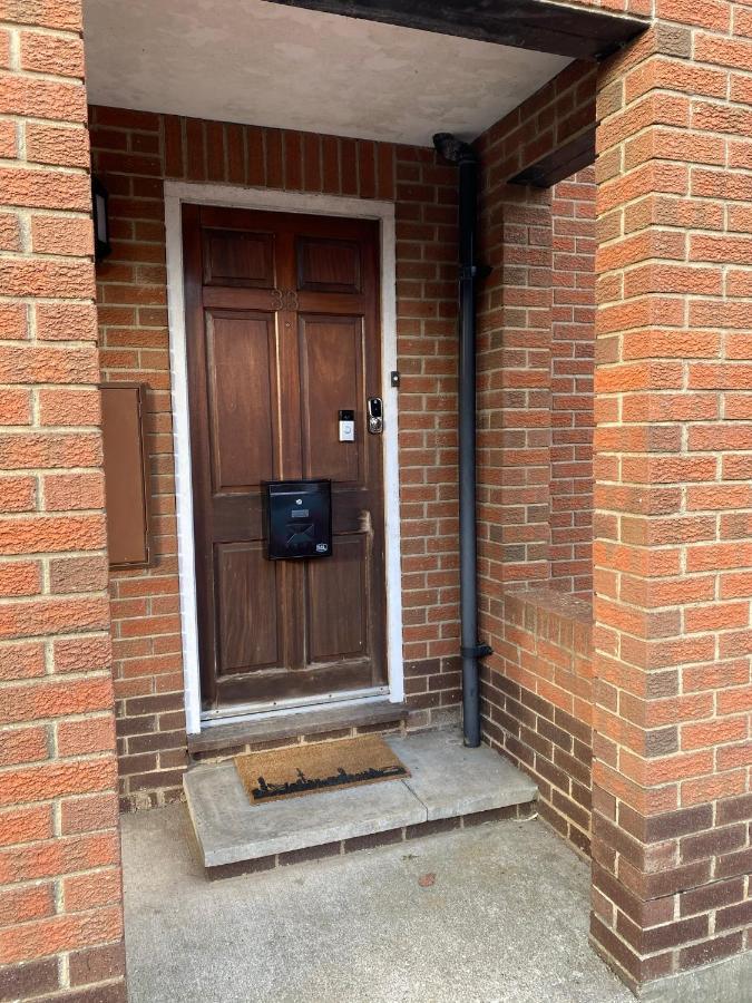 Arragon Short-Stay Apartments Waterlooville Bagian luar foto